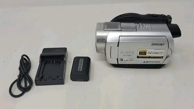 Sony Handycam HDR-UX5 High Definition DVD Camcorder + Battery + Charger - Image 1 of 3