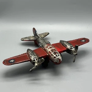 Vintage WWII Cast Iron Twin Propellers Model Bomber Aircraft 60s - Picture 1 of 8