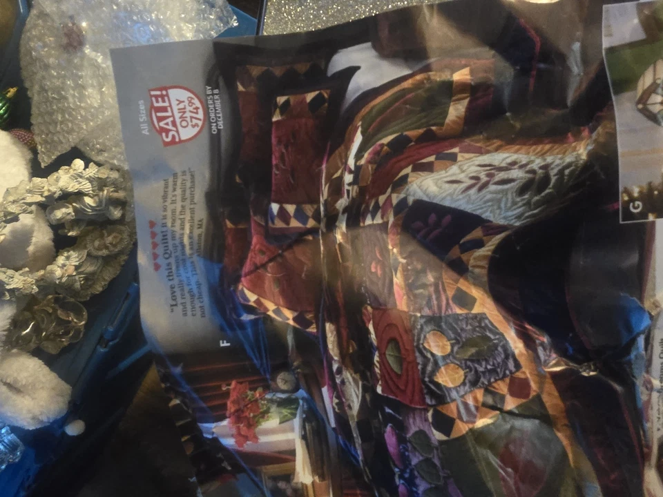 Edredón Velvet Dreams tamaño king con fundas de almohada a juego Foto 1 de 2