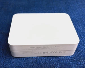Apple A1097 Cinema HD Display 90W Power Adapter für 23'' DVI Cinema Display - Bild 1 von 7