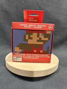 Super Mario Shaped 250 PC Jigsaw Puzzel - Picture 1 of 3