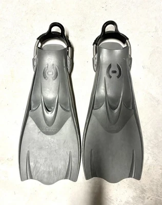 Hollis F-1 Tauchschläger technische Flosse Erwachsene Herren Größe L mit Federriemen - Bild 1 von 3