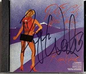 CD ROGER WATER AUTOGRAFATO FIRMATO I PRO E I CONTRO DELL'AUTOSTOP - PINK FLOYD - Foto 1 di 2
