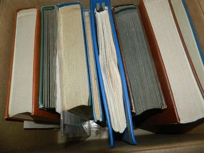 GRAN COLECCIÓN DE SELLOS DEL MUNDO EN 8 ÁLBUMES/LIBROS DE STOCK ETC. Foto 1 de 4