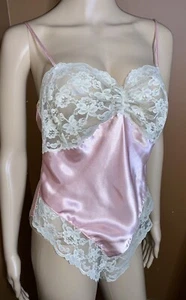 Vintage VICTORIAS SECRET Second Skin SATIN BODYSUIT Teddy HÖSCHEN Spitze Sissy PINK - Bild 1 von 6