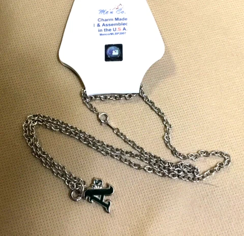 Oakland Athletics AUTHENTIC MLB 18” A’s LOGO CHARM NECKLACE FASHION JEWELRY NEW Cover