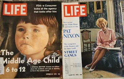 Life Magazines - Oct 20, 197 (Middle age child) & Aug 25, 1972 (Pat Nixon)  Foto 1 de 4