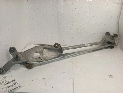 850100C010 Wiper Transmission from 2015 Toyota Tundra 12148643 - Image 1 of 4