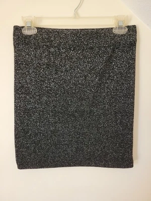 Falda corta ajustada de colección años 90 negra con brillo plateado talla L Foto 1 de 4
