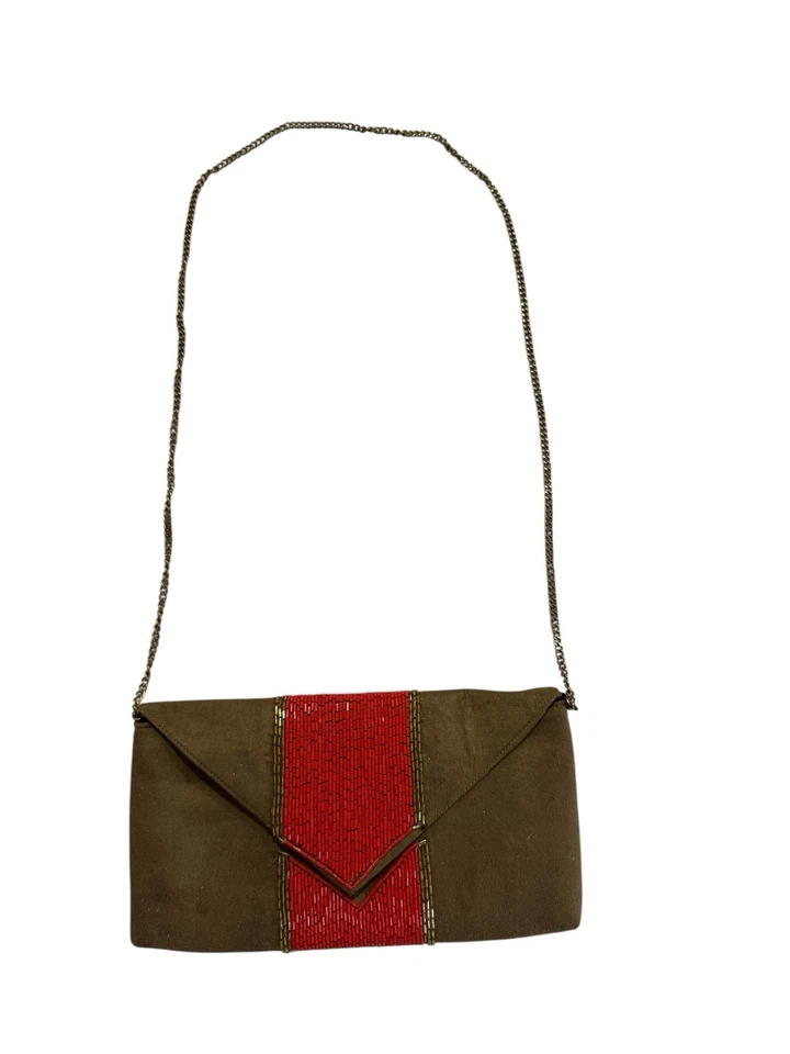 Bolsa de ombro vintage com miçangas – camurça marrom com miçangas de vidro vermelho, corrente dourada - Imagem 1 de 4