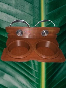 Reptile Food/Water Feeder With Rehusable Cups - Picture 1 of 4