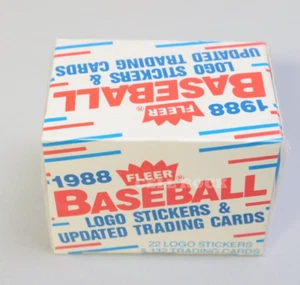 Fleer 1988 Juego de cartas actualizadas CAJA DE TARJETAS DE BÉISBOL -132 TARJETAS - SELLADO - Imagen 1 de 3