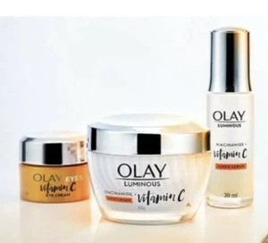 Olay Luminous Niacinamide + Vitamin C Bundle - ‘Moisturiser • Serum • Eye Cream’ - Picture 1 of 8