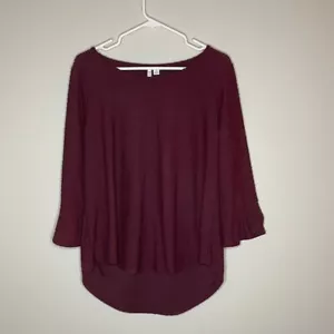 ELLE 3/4 Bell Sleeve Blouse Textured Dot Hi-Low Top Maroon Women's Size Medium - Picture 1 of 6