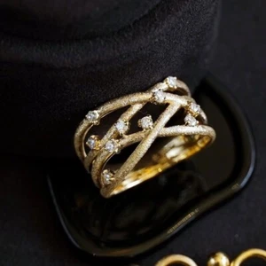 Unique Weaving Design Matte Band Natural Diamond Lady Ring Solid 14K Yellow Gold - Picture 1 of 9