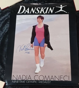 Póster de Nadia Comaneci - RARO Vintage Autografiado Firmado - Juegos Olímpicos - Imagen 1 de 4