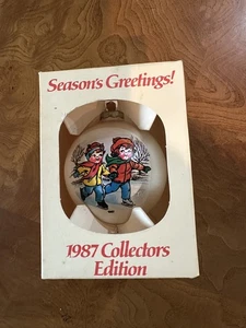 Campbell Kids Weihnachten Glaskugel Ornament Collectors Edition #8 in Serie 1987 - Bild 1 von 7