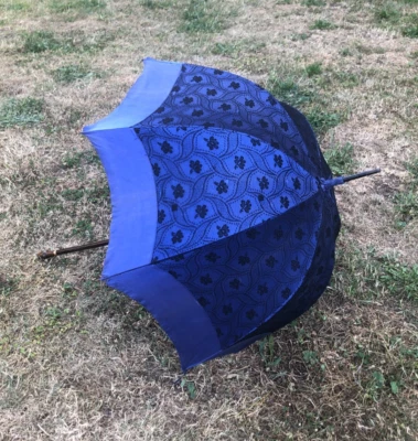Antique French Victorian Electric Blue Silk  Black Lace Gold Band Lady Parasol - Image 1 of 4
