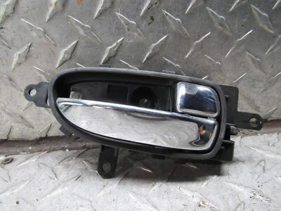 Nissan Altima 2008 sedán pasajero derecho manija de puerta delantera interior Foto 1 de 4