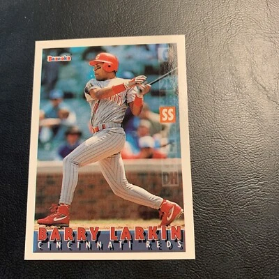 Barry Larkin Cincinnati Reds￼ #40 1995 Topps bazooka￼ - Image 1 of 2