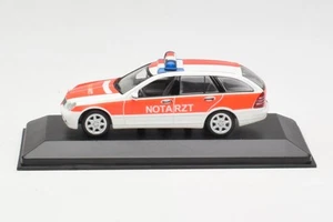 430030190 Mercedes C Class S203 Notarzt Minichamps 1/43 - Picture 1 of 4