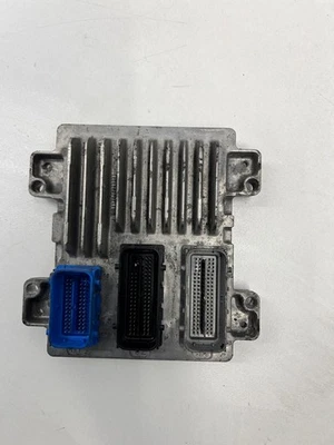 Centralina motore OPEL Corsa E (X15) 12665802 12643636 1.2 51 kW 69 CV - Immagine 1 di 4