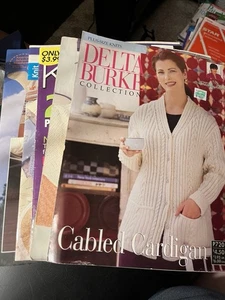 Five Knitting Magazines And Leaflets - Picture 1 of 10