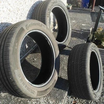 Continental PremiumContact 6 225/50 R18 99W XL - Image 1 of 4