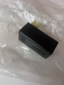 NEW GENUNE PEUGEOT LUDIX VIVACITY ELECTRONIC CDI UNIT PE760220 1170920500 - Picture 1 of 1