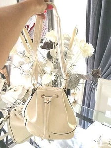 SUBLIME SAC A MAIN FEMME BOURSE DE COULEUR BLANC DANDOULIERE REGLABLE  - Picture 1 of 3