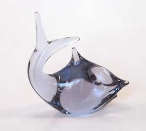 Lila Glas Delphin/Fisch Briefbeschwerer - 5,3 Unzen 4" hoch - Bild 1 von 5