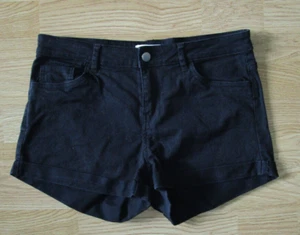 Jeans Shorts Hot Pants Gr. 38 schwarz H&M stretch (*TN*) - Bild 1 von 4