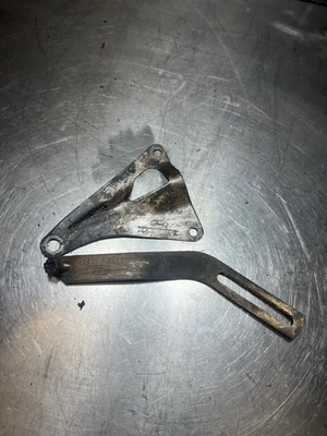 70-73 FORD MUSTANG 302 351w 351c ALTERNATOR BRACKETS c8je-10156-a, c9oe-10145-b - Image 1 of 4