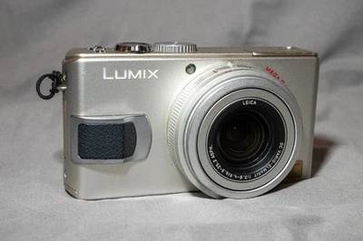 Panasonic Lumix DMC-LX2 Kompakt Digitalkamera 10,2 MP - Bild 1 von 4