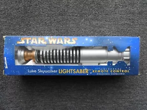 Star Wars Luke Skywalker Lightsaber Vintage Universal Remote Control +box-manual - Picture 1 of 14