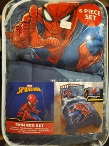 Jay Franco Disney Marvel  Spiderman 6-Pc. Reversible Twin Comforter Set - Picture 1 of 7