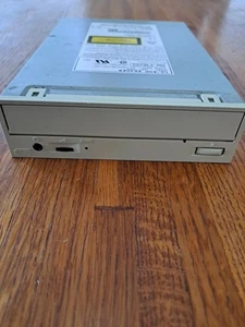 NEC Internal IDE CD-ROM Optical Drive - Afbeelding 1 van 3