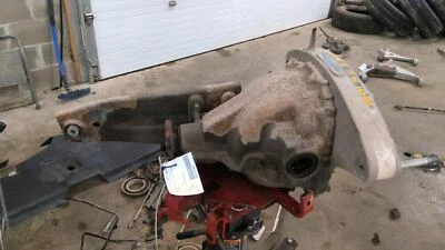 Used Differential Carrier Assembly fits: 2003 Lincoln Navigator Rear Axle 3.73 r - Image 1 of 4