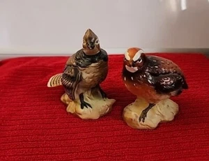 A Pair Of Vintage Hand Painted Ceramic Birds Made in Japan - Picture 1 of 19