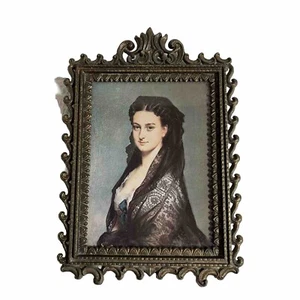 Vintage Miniature Hanging Portrait Brass Ornate Frame Made In Italy - Picture 1 of 3