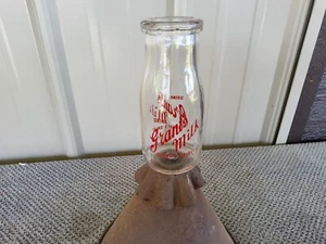 Grants Dairy Farm Half Pint Milk Glass Bottle It’s GRANTS Vintage Maine 1952 - Picture 1 of 8