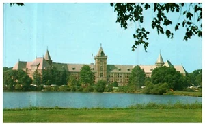 NY New Rochelle Hugenot High School New York Posted 1971 Vintage Postcard-Z2-279 - Picture 1 of 2