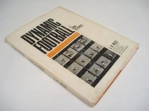 DYNAMIC FOOTBALL - a guide to fitness - RARE OZ book - A. W Willee - Bild 1 von 1