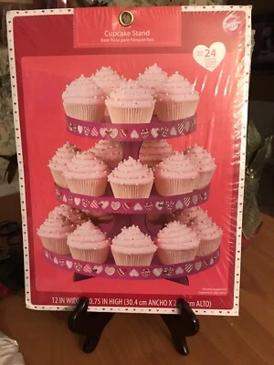 WILTON CUPCAKE STAND 3-TIER TREAT PARTY DISPLAY VALENTINE HEARTS SERVEWARE - Image 1 of 4