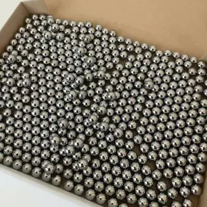 500 PACHINKO BALLS Real Japan Pachinko Game Silver Ball USED Very good condition - Picture 1 of 3
