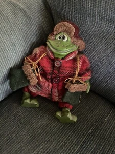 RUSS  Christmas Country Folks Toads Yukon bean bag - Picture 1 of 4
