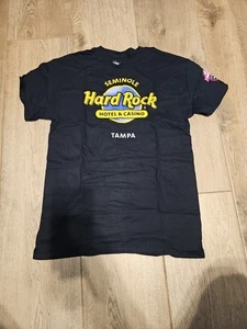 T-shirt Seminole Hard Rock Hotel & Casino Tampa uomo media nuova mai indossata fortuna - Foto 1 di 7
