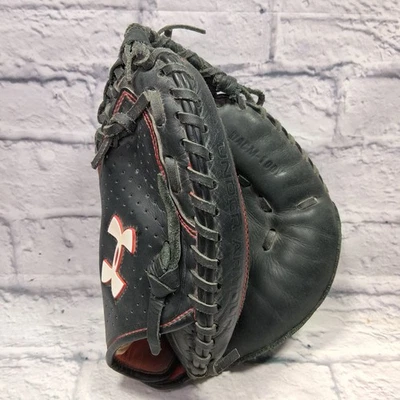 Under Armour Youth 男孩捕手 Mitt UACM-100Y 右手投掷 RHT 黑色红色 — 第 1/4 张图片