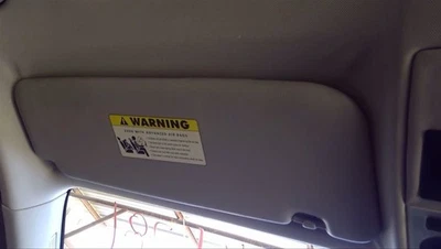 Driver Sun Visor Illuminated Vinyl Fits 06-09 BMW 550i 9368475 Foto 1 de 4