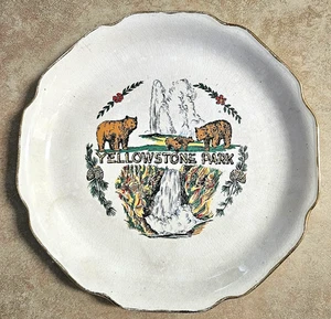 YELLOWSTONE PARK Collector Plate Warranted 22K 10" - Picture 1 of 4